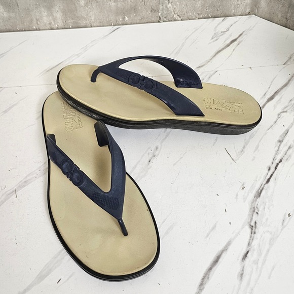Salvatore Ferragamo Men's Flip Flops Sandals 13 M Navy Blue Beige Made in Italy - Picture 1 of 9